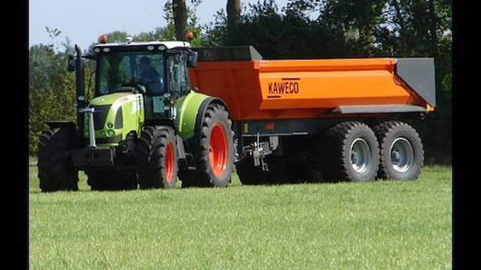 Trekkerweb test Claas Arion 640 - Trekkerweb.nl