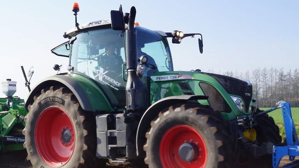 Fendt 720 Vario in actie Trekkerweb