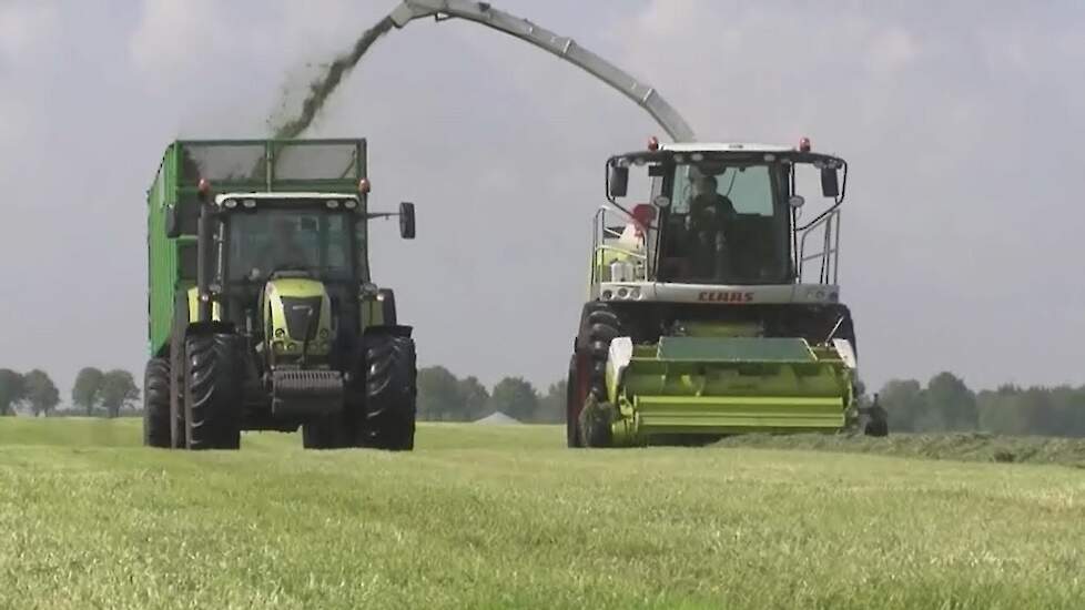 Claas en Claas Loon/melkvee bedrijf Timmermans Trekkerweb