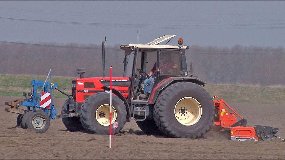 Land eggen met Same Antares