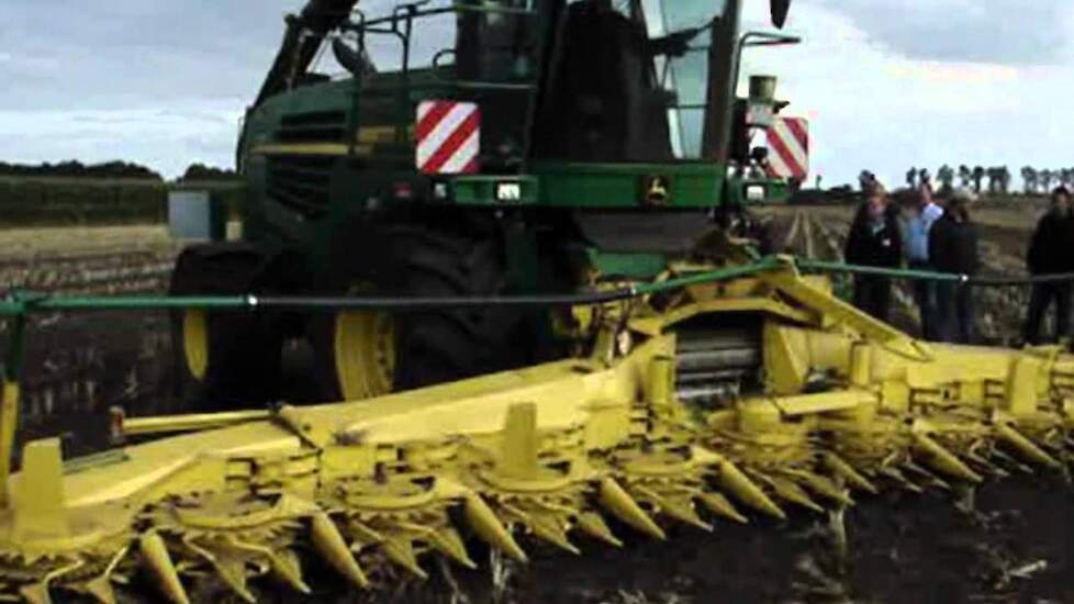 John Deere 7950i in actie Trekkerweb