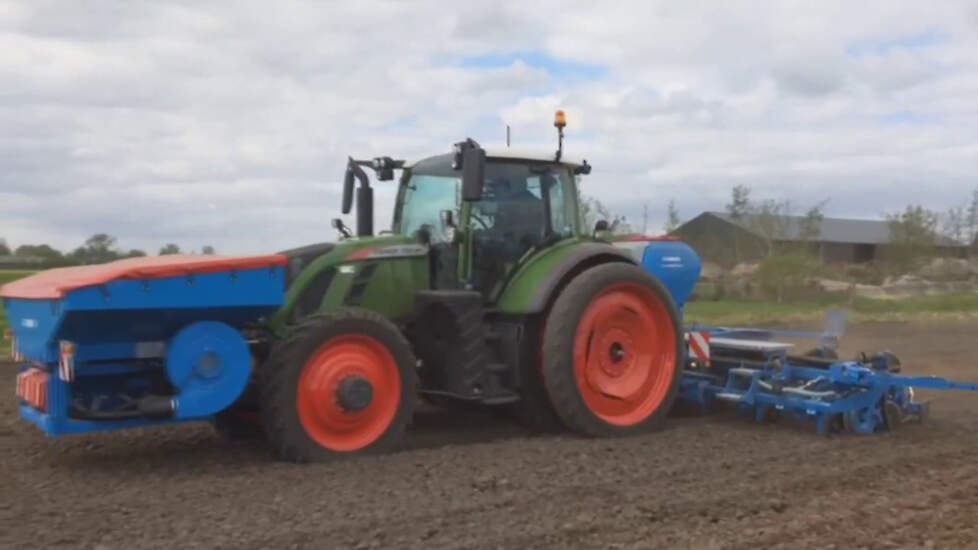 Primeur Lemken Azurit maïszaaimachine bij Ten Hove Kamperveen