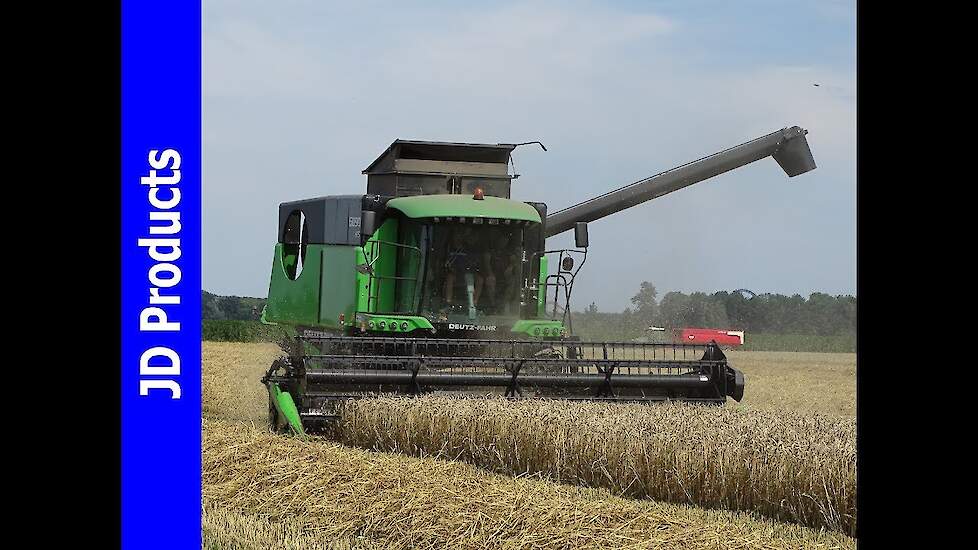 Deutz-Fahr 6090 HTS/Graan dorsen/Grain harvest/Weizenernte/Biddinghuizen/2017