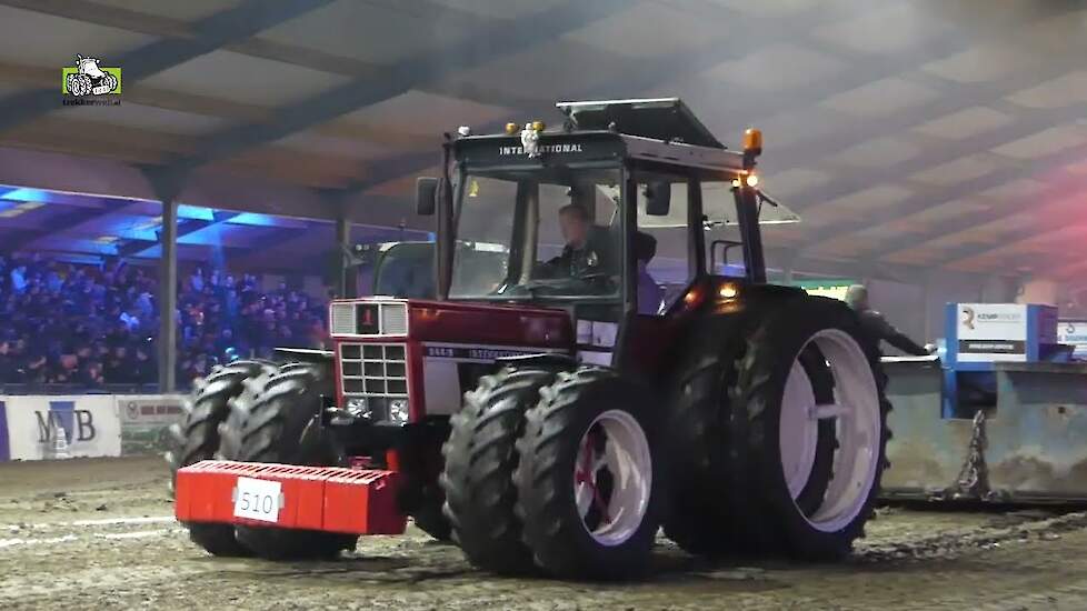 Tractorpulling indoor Putten 2023 Ultra Lite Arena  Sport Supersport standaard