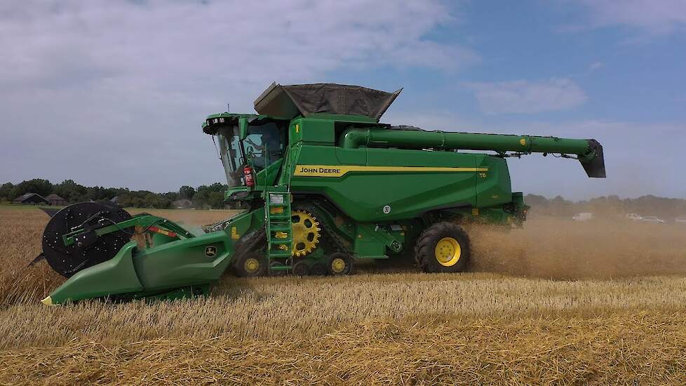 New John Deere T6 700-combine 9,0 l-motor, 421 pk